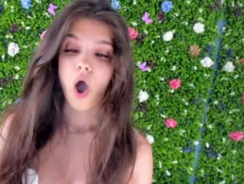 babyaylin chaturbate stream image