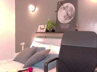 lunalenox camsoda stream image