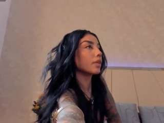 victoriabenedetti2 camsoda stream image