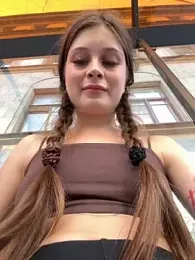 mmelicious stripchat stream image