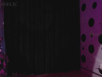 Taanni bongacams stream image