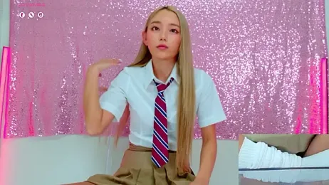 -LOCOMOCO- stripchat stream image