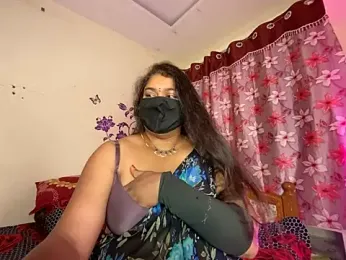 LouleyRanii stripchat stream image