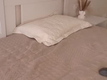 caressyourself chaturbate stream image