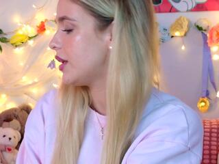 Maci Reynolds flirt4free stream image