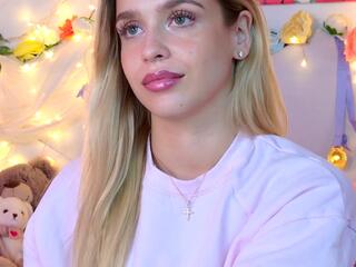 Maci Reynolds flirt4free stream image