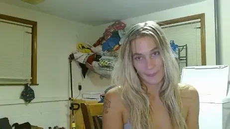 missymilf stripchat stream image