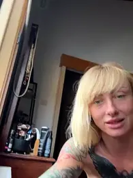 haileyhope_ stripchat stream image