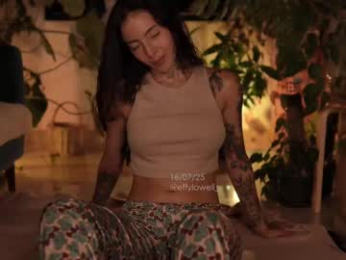 effylowell_ chaturbate stream image