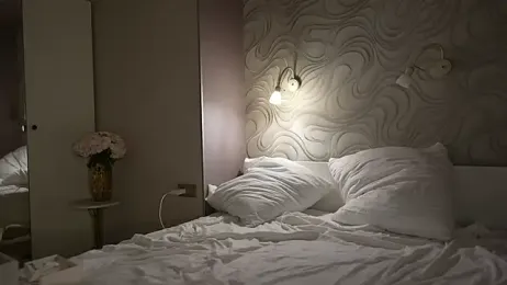 ValerieHill stripchat stream image