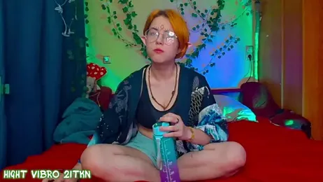 TrickyKitsune stripchat stream image