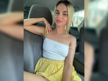 LedyMiya bongacams stream image