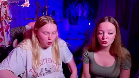 Radiants_two stripchat stream image