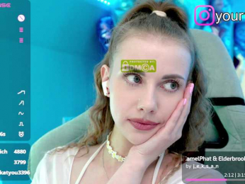 VikkiExtraCheese bongacams stream image