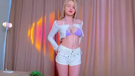 StarrShinee stripchat stream image