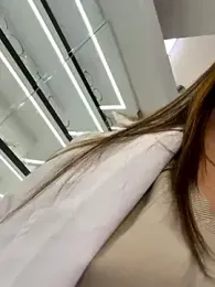 alicee16 stripchat stream image