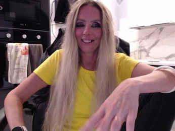 blondalina bongacams stream image