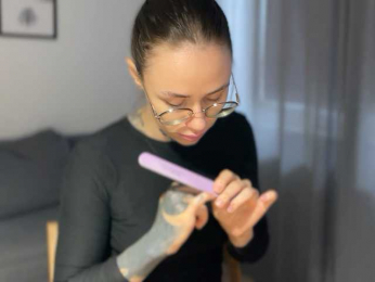 IRAONIC bongacams stream image