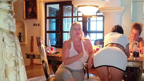 TUNDEROSE1 stripchat stream image