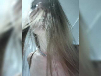 A_R_T_A bongacams stream image