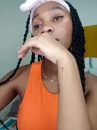 Hannah_107 stripchat stream image