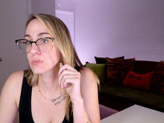 Zoey Evans flirt4free stream image