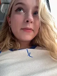 Baby_Tiny stripchat stream image