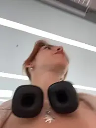 Lily__Belle stripchat stream image