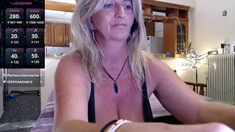 JennaDeluxe stripchat stream image