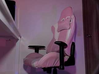 emilyhick camsoda stream image