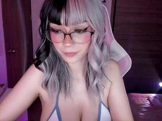 emilyhick camsoda stream image