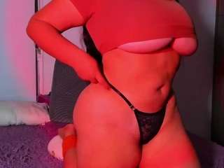 lunaahatzel camsoda stream image