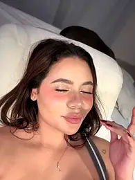 Aryrosee stripchat stream image