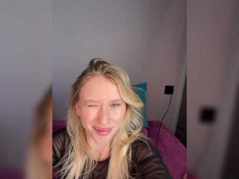 Sunlovv bongacams stream image