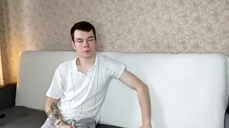 julielourens stripchat stream image