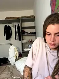 EmiliaCatalina stripchat stream image