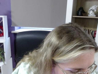 Soft-Zoey bongacams stream image