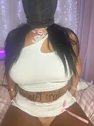 kamila_french stripchat stream image