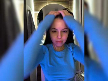 Businka13 bongacams stream image