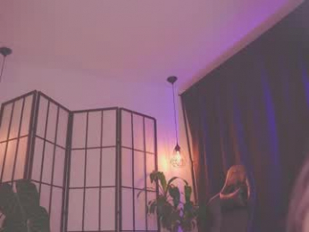 nekyra_san chaturbate stream image