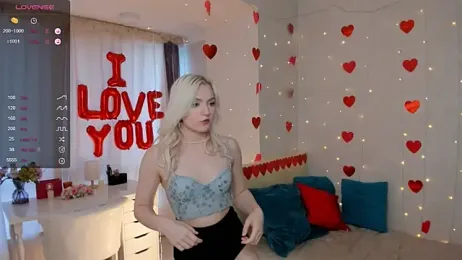 MonaCusson stripchat stream image