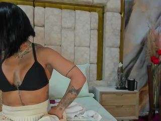 emily-86 camsoda stream image