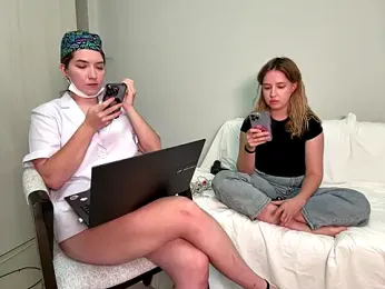 Nura_n_Sarah stripchat stream image