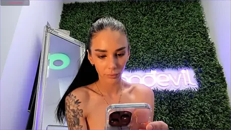 realhotfallingdevil stripchat stream image