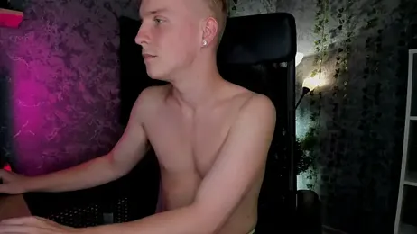 AlexxSweet stripchat stream image