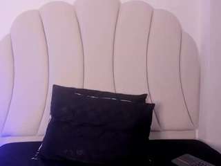 kaity-layne camsoda stream image