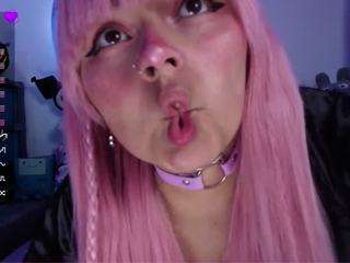 marceliinee camsoda stream image