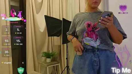 Rabbits_couplee stripchat stream image