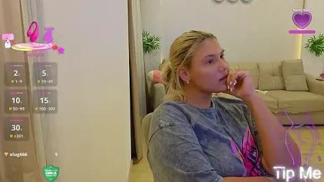 Rabbits_couplee stripchat stream image