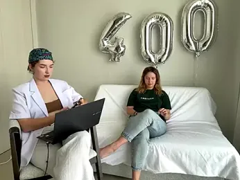 Nura_n_Sarah stripchat stream image